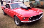 Mustang Rouge Av